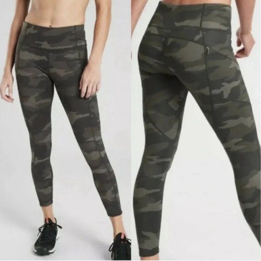Athleta Black Olive Green Camo Contender 7/8 Powerlift Tight Pants Womens Size S